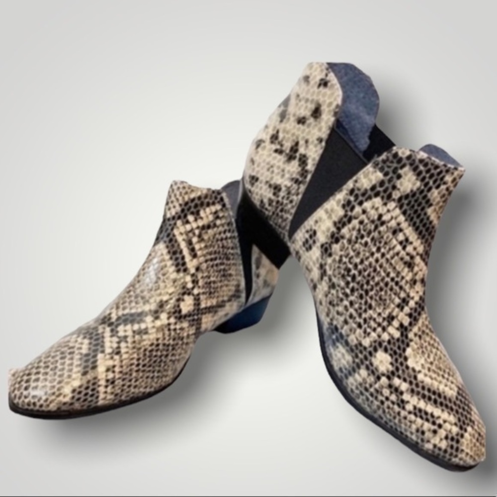 Seychelles Ankle Bootie in imprinted python
